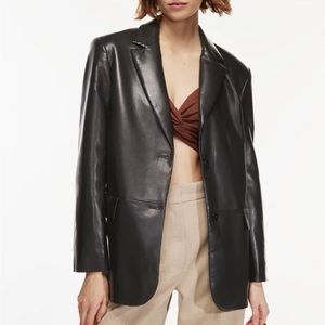 Aritzia Wilfred Vegan Leather Blazer in black S